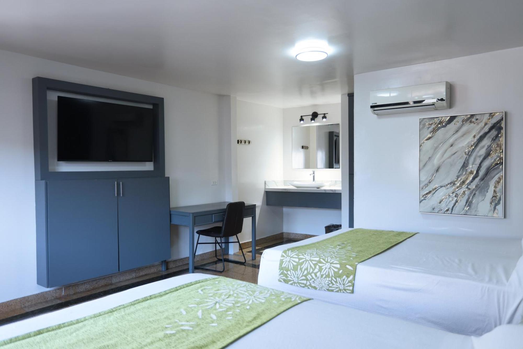Aqua Rio Hotel